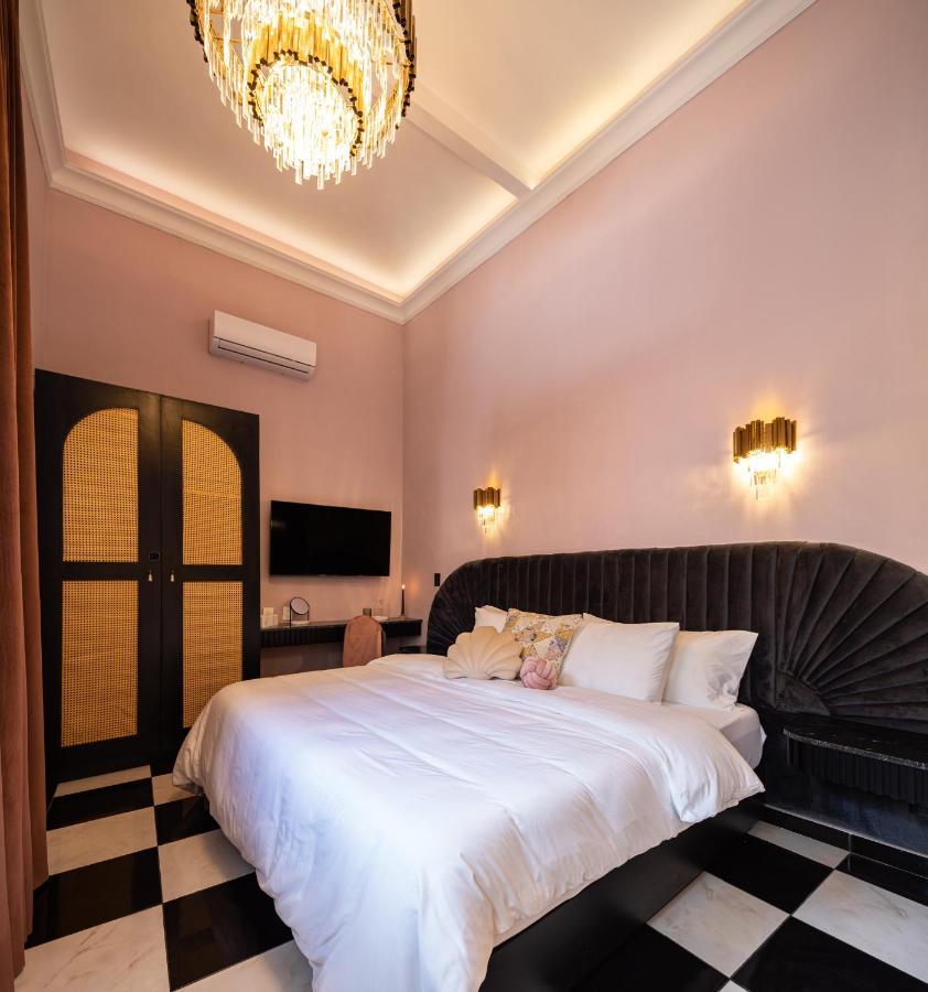 Holt Hotel De Mi Independencia King Room Oaxaca ภายนอก รูปภาพ
